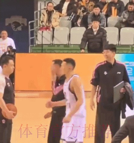 CBA官宣罚单：邱彪停赛2场罚6万 山东翻译不当举动罚2万
